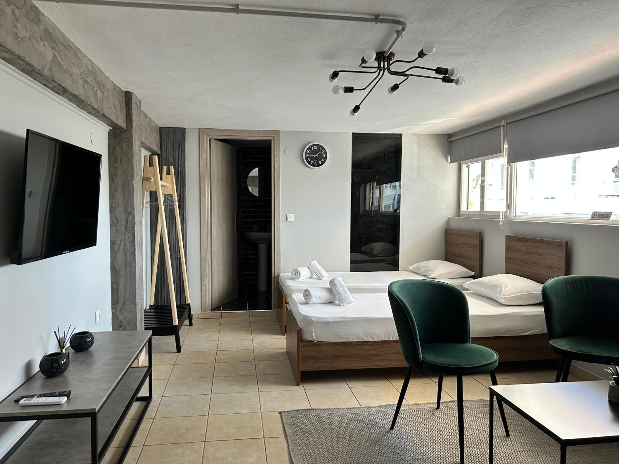 Theloft Apartment Kavala Bagian luar foto