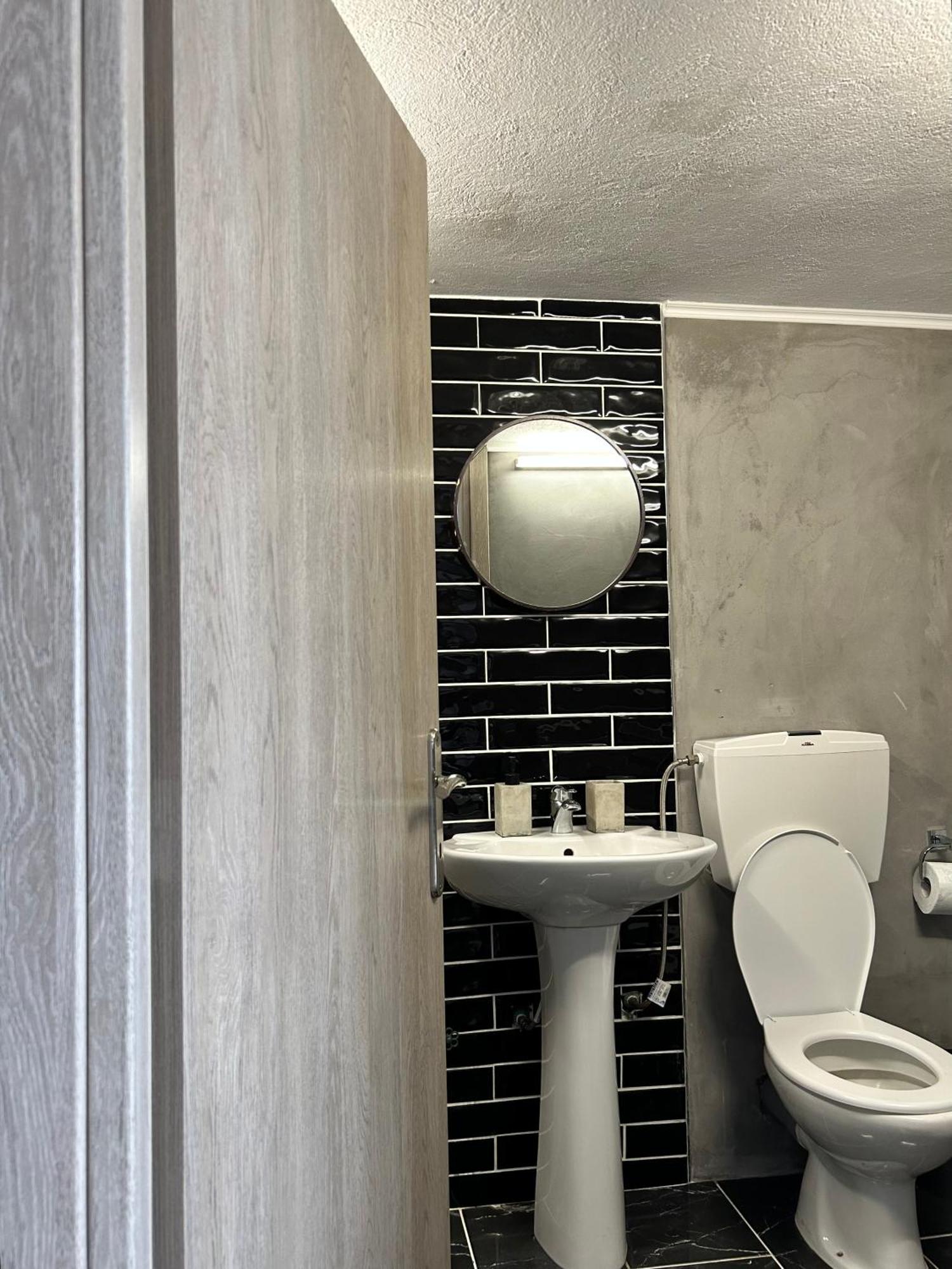 Theloft Apartment Kavala Bagian luar foto